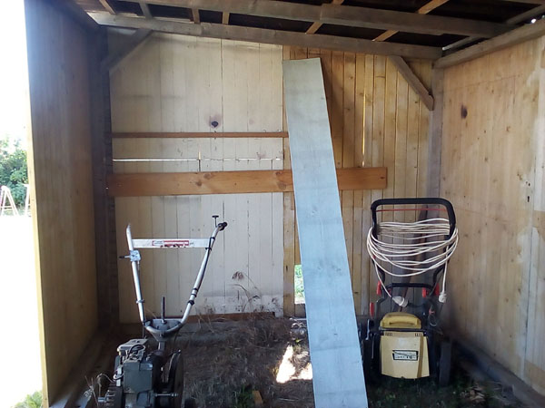 intérieur de la cabane